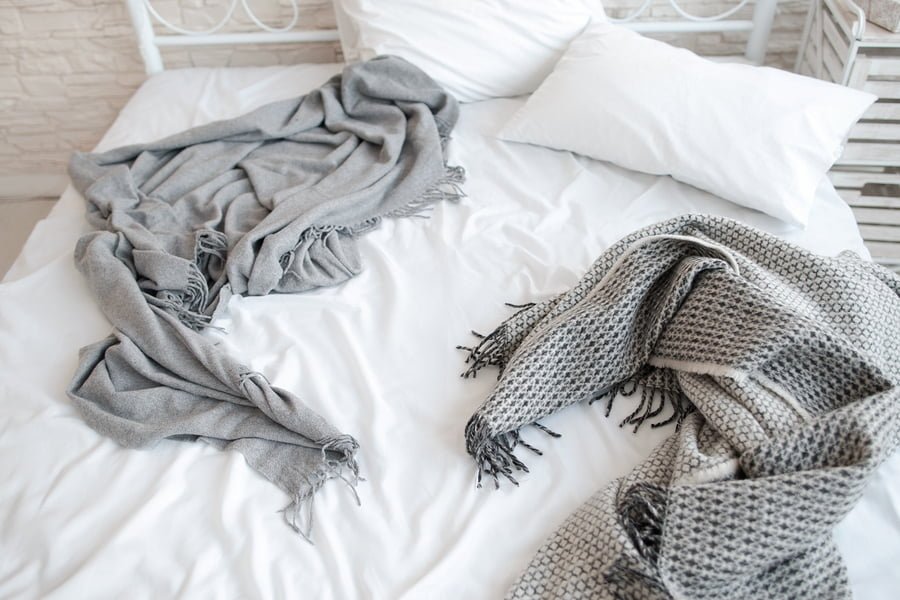 unmade-bed