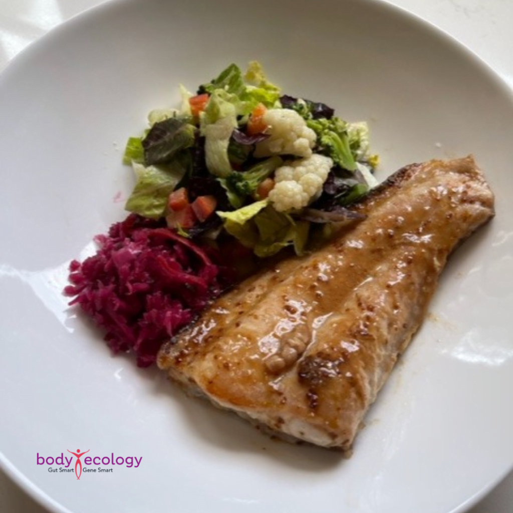 sugar free glazed fish with salad